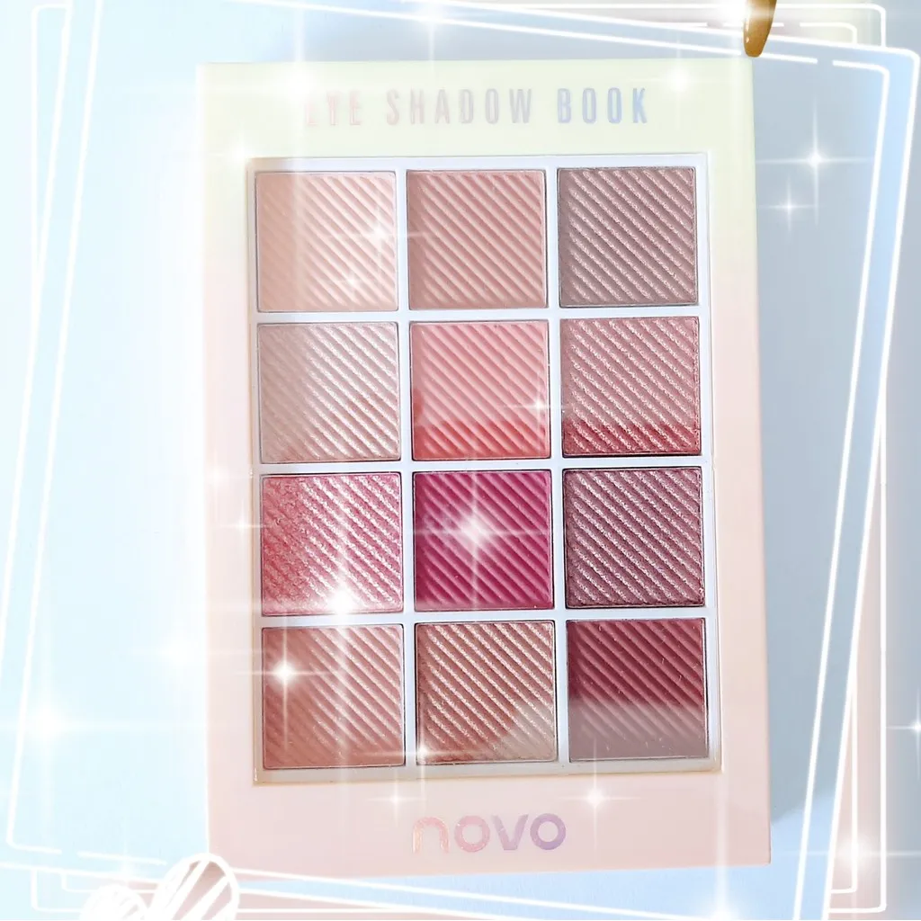 Alternative view of Bảng Phấn Mắt 12 Màu Trang Điểm, Gam Màu Rực Rỡ New Make-up Pm5220 - Silkygirl