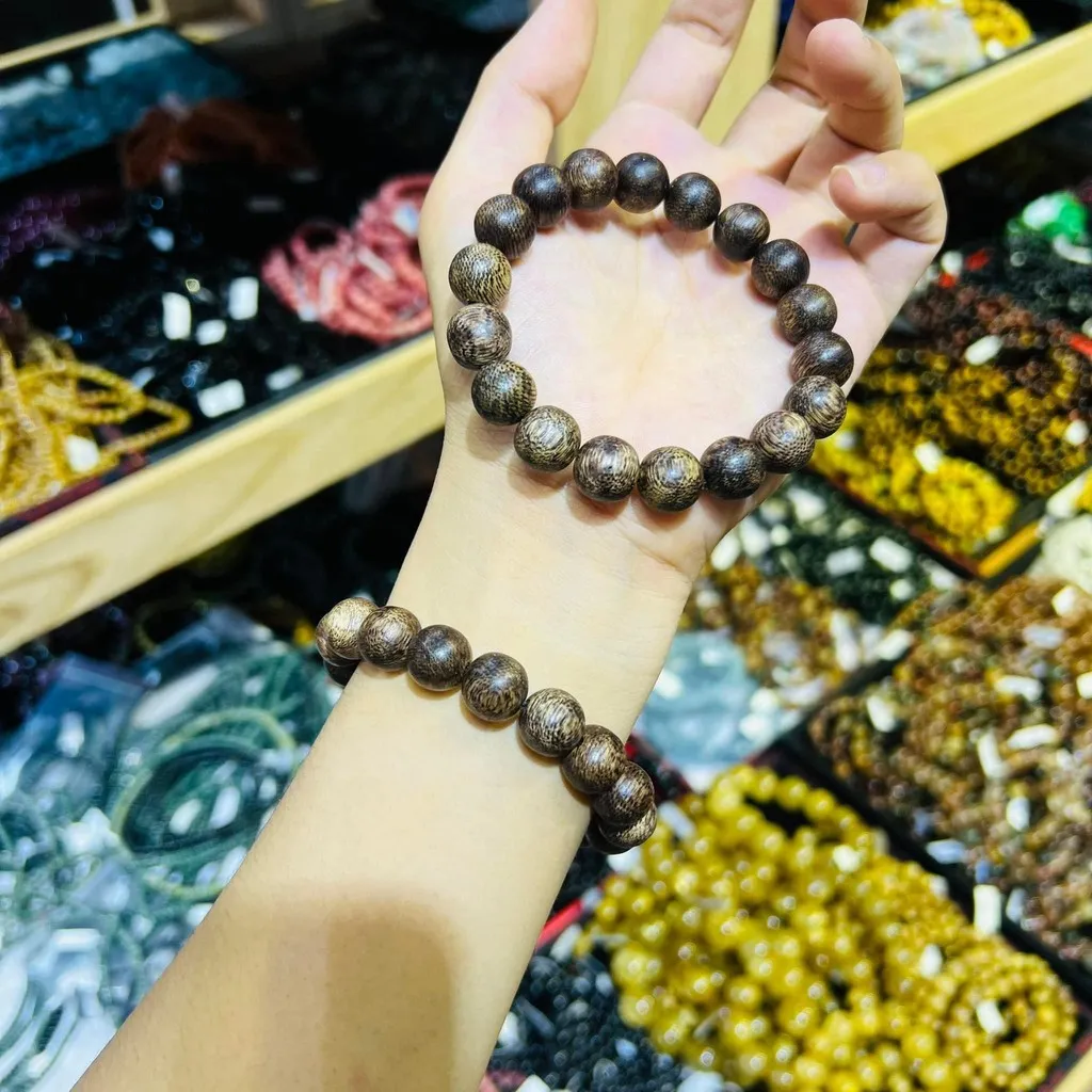 Alternative view of Vòng Tay Trầm Hương Tốc Thiên Nhiên Size Hạt 10 Ly - Thắng Giang