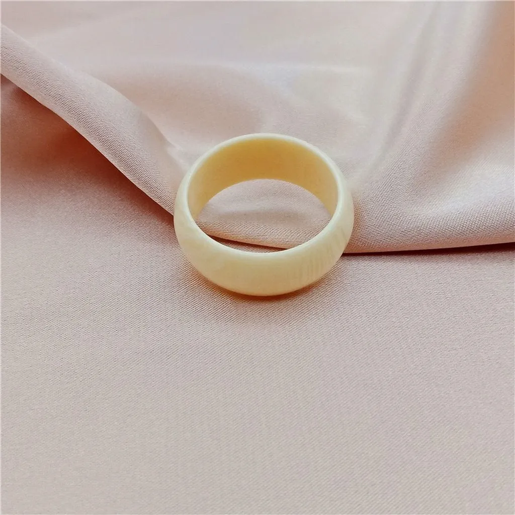 Alternative view of Nhẫn Xương Mỹ Nghệ Giống Ngà 99% - Thắng Giang