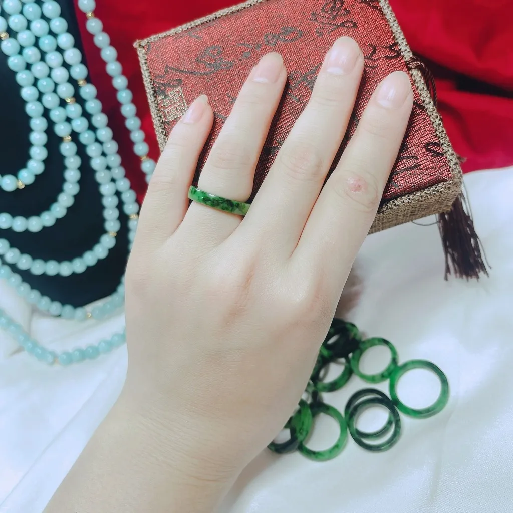 Nhẫn Ngọc Cẩm Thạch Thiên Nhiên Tuýp B Cao Cấp - Thắng Giang