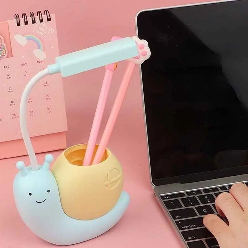 Đèn Học Mini Để Bàn Hình Chú Sâu Cute - Su