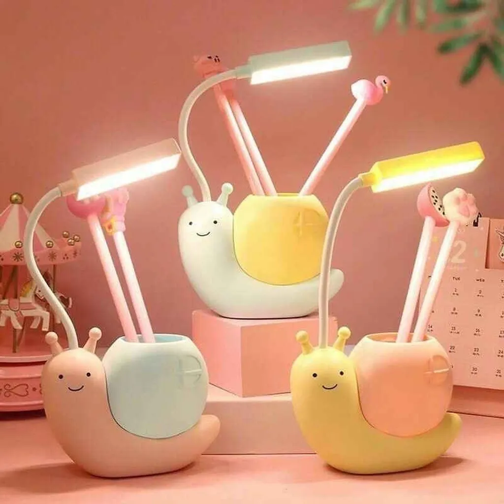 Alternative view of Đèn Học Mini Để Bàn Hình Chú Sâu Cute - Su