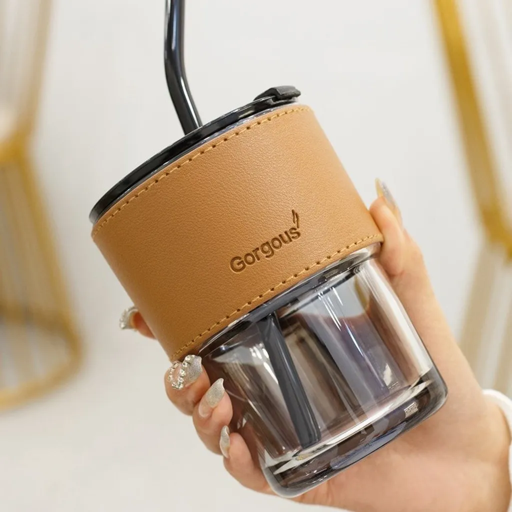 Alternative view of Cốc Thủy Tinh Có Nắp Bọc Da, Ống Hút 450ml - Sương Mai