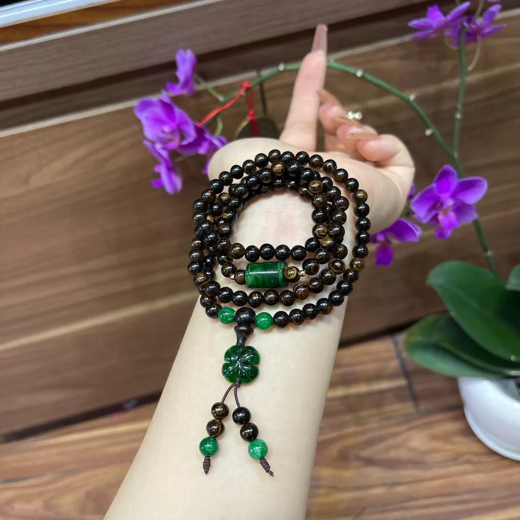 Vòng Tay Trầm Hương Sánh Chìm Phối Lu Thống Cỏ 4 Lá May Mắn Ngọc Cẩm Thạch Sơn Thuỷ Thiên Nhiên - Thắng Giang