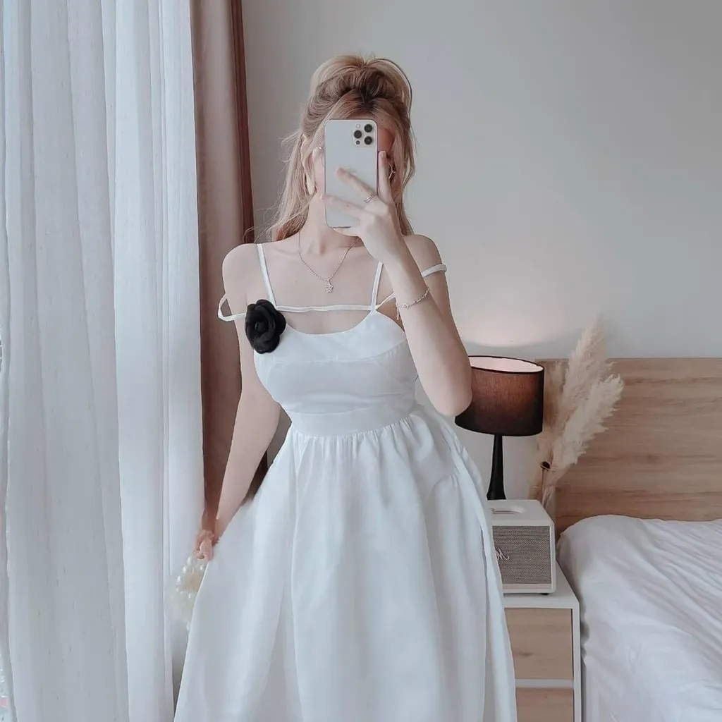 Đầm Dây Quyến Rũ Đính Bông Xinh Xắn Tf11002105 - Tosatan