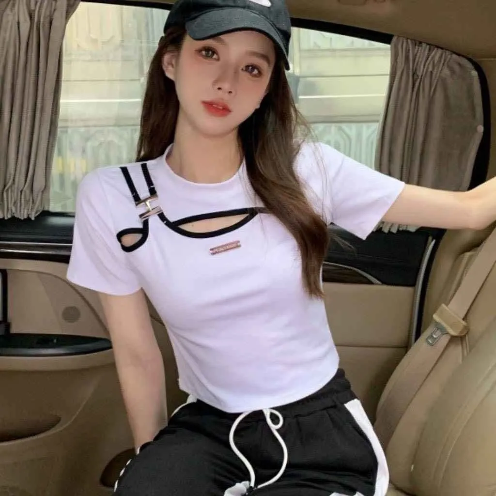 Alternative view of Áo Gân Phối Viền Dáng Croptop - Lê Phương Boutique
