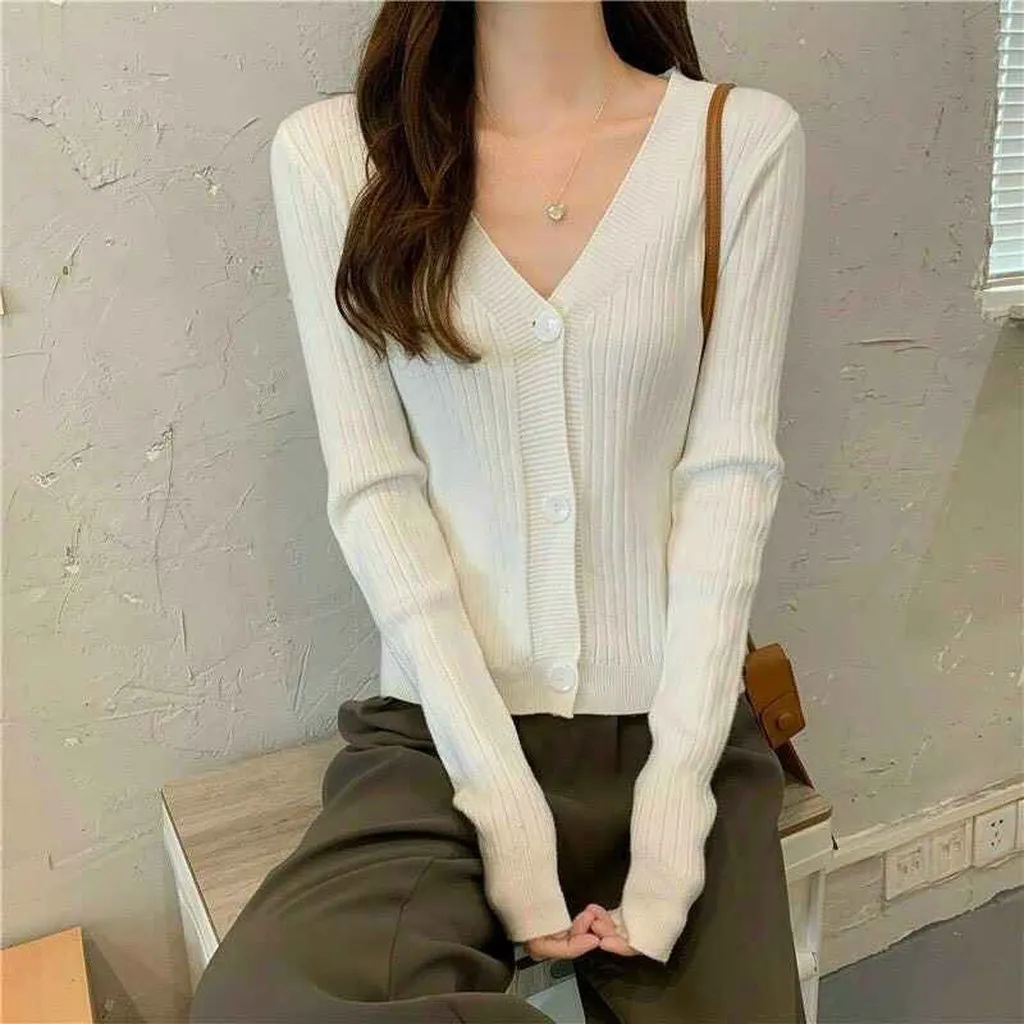 Áo Len Cardigan 3 Khuy Dáng Croptop Hack Dáng - Diepchi Fashion