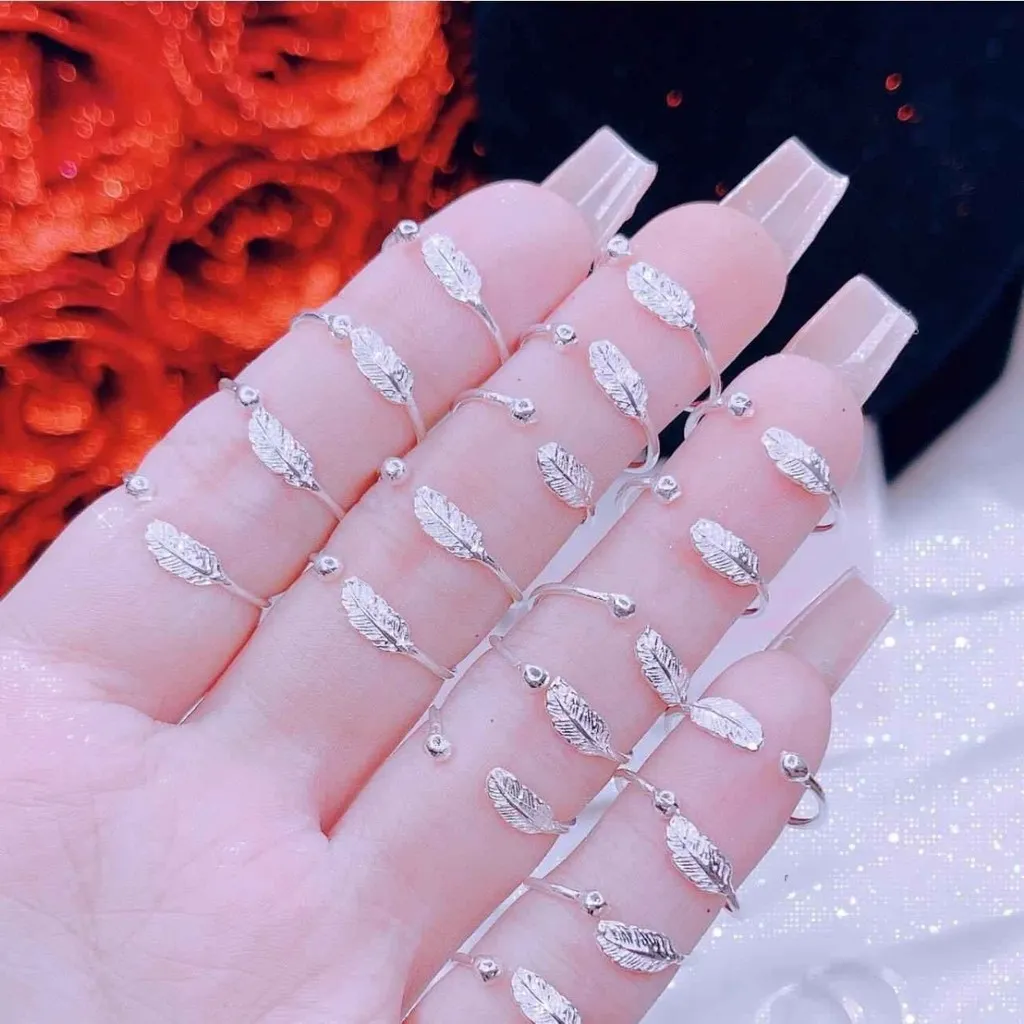 Nhẫn Lông Vũ Bạc Ta Cao Cấp - Thắng Giang