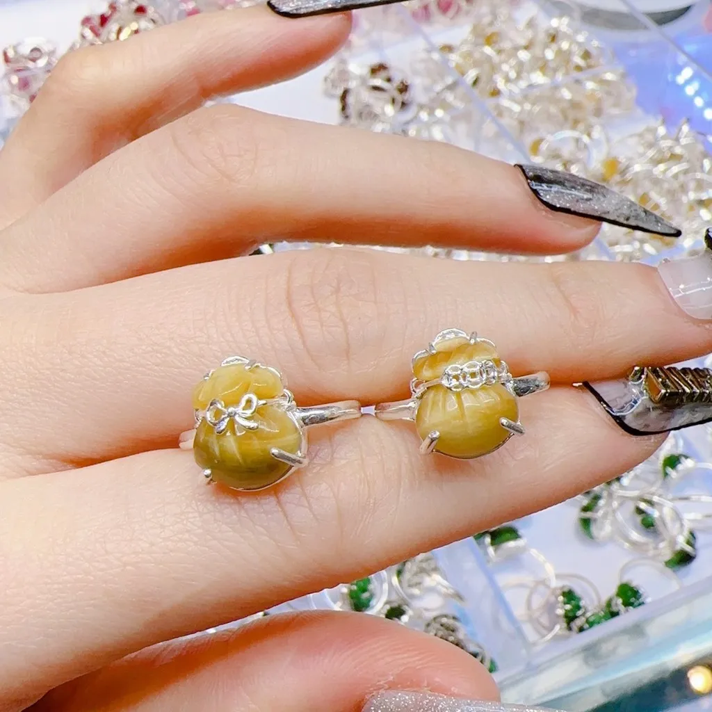 Nhẫn Túi Tiền Đá Thạch Anh Mắt Hổ Vàng - Thắng Giang