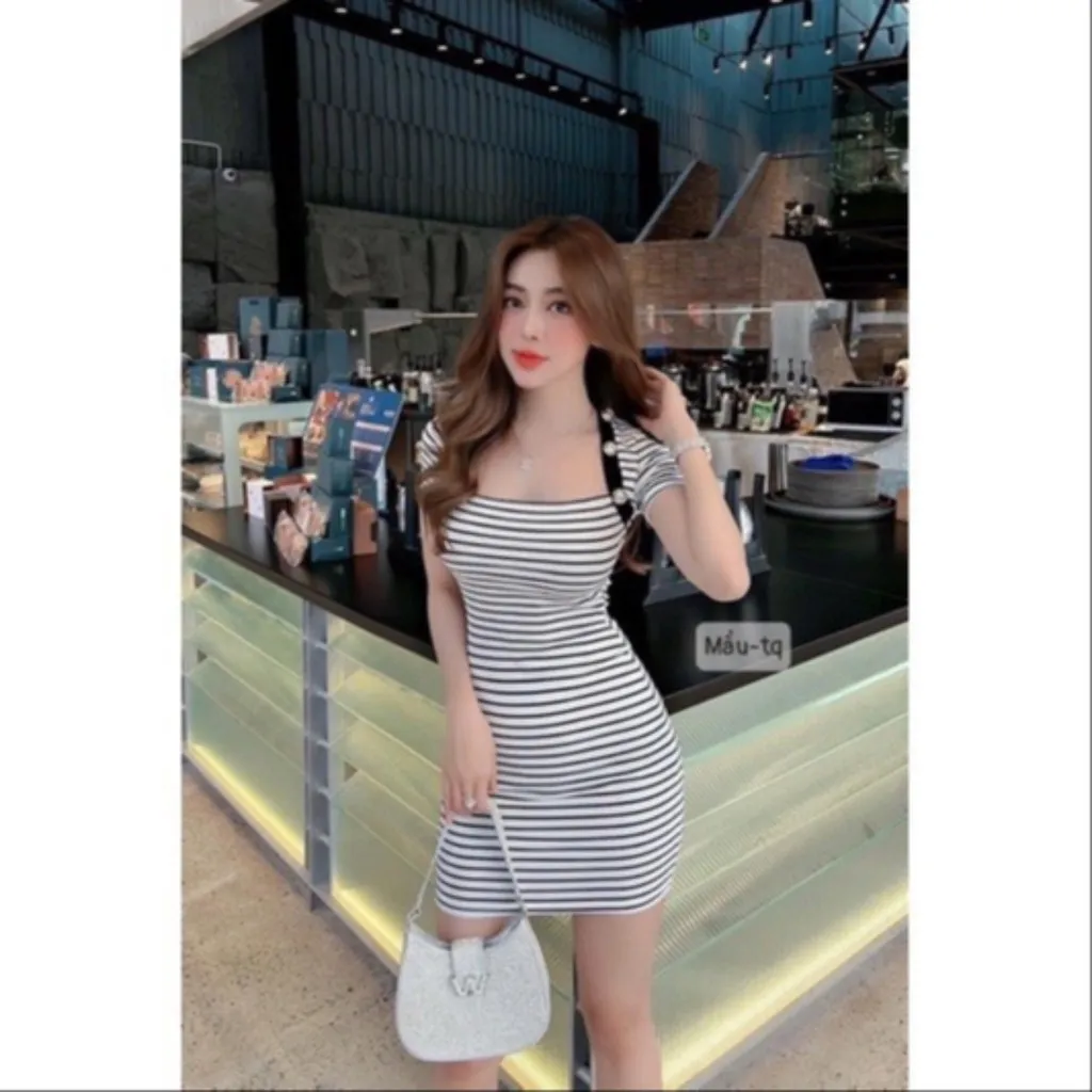 Alternative view of Đầm Body Sọc Viền Nút - Lê Phương Boutique