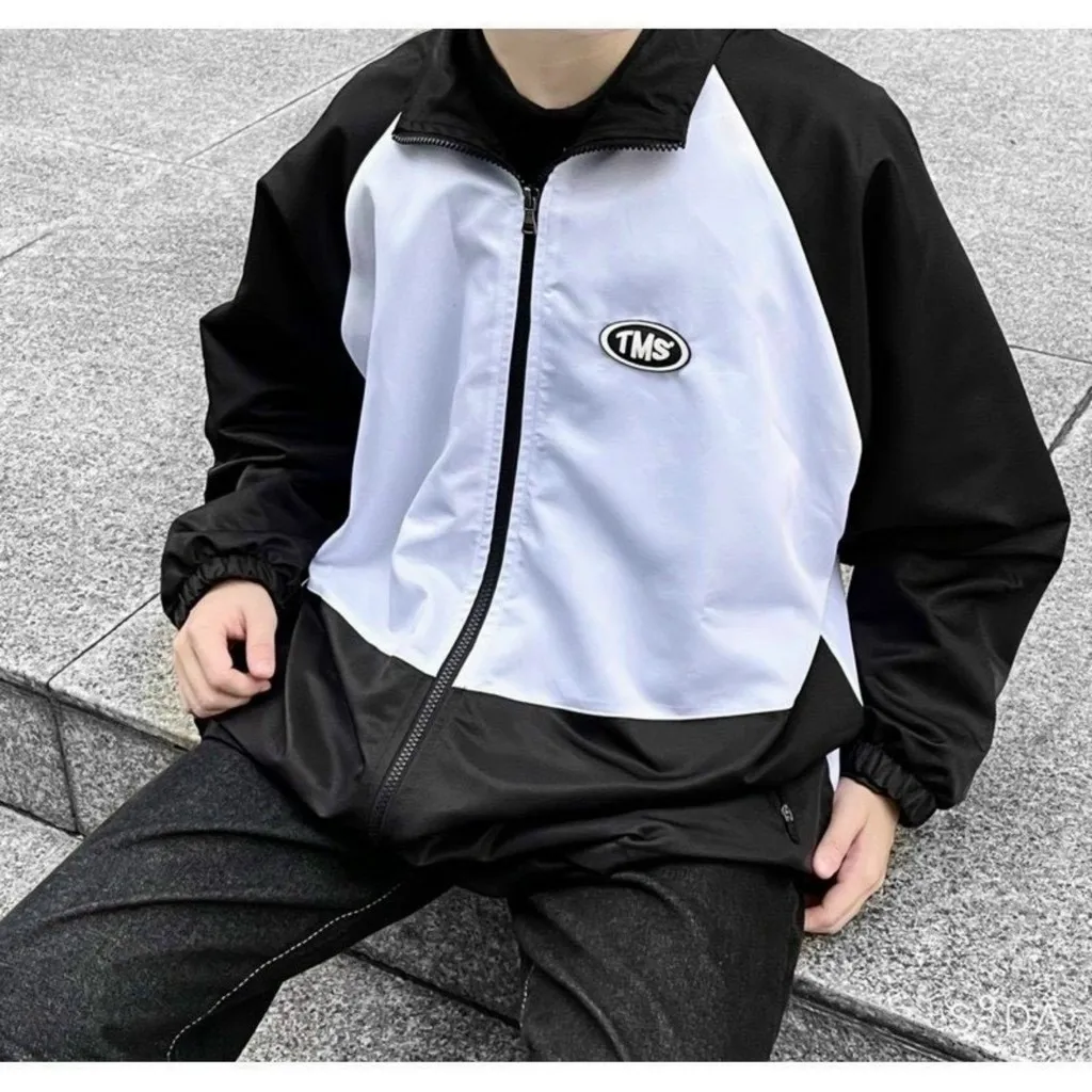 Áo Khoác Dù Nam Nữ Form Unisex Cổ Đứng Chất Liệu Dù 2 Lớp In Họa Tiết Tms Chống Gió Hot Trend - Htm Fashion