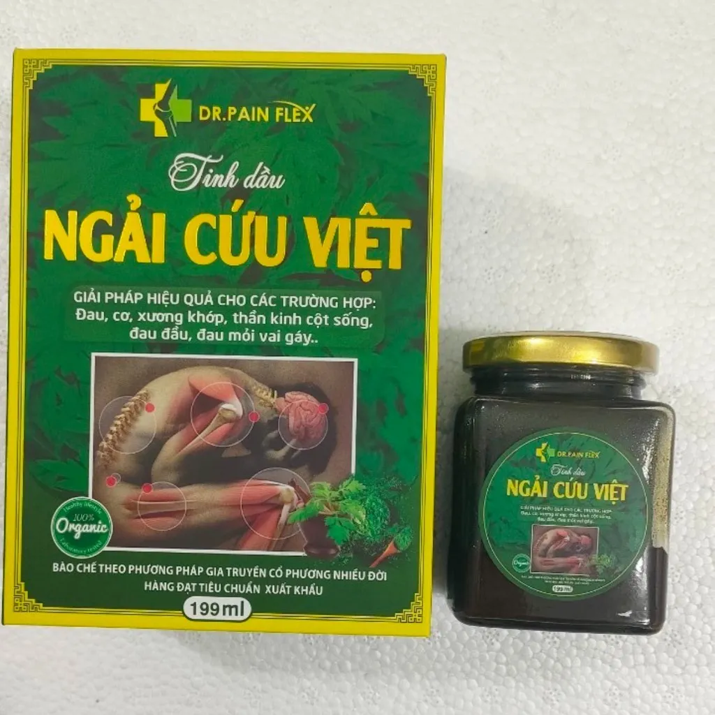 Alternative view of Tinh Dầu Ngải Cứu Việt - Tadaphaco