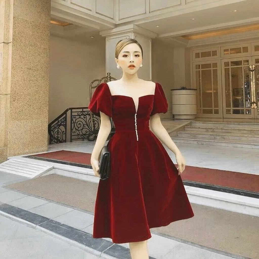 Đầm Nhung Xòe Phối Lưới Cao Cấp Đính Cườm Tf13qdxc2 - Tosatan