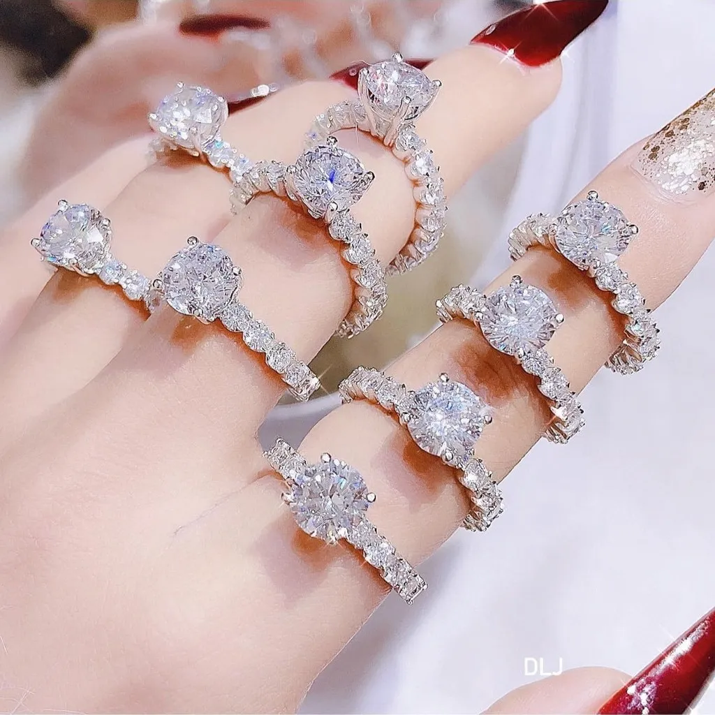 Nhẫn Đính Đá Bạc Xi Bạch Kim Gắn Kim Cương Moissanite Tặng Kèm Kiểm Định Quốc Tế - Thắng Giang