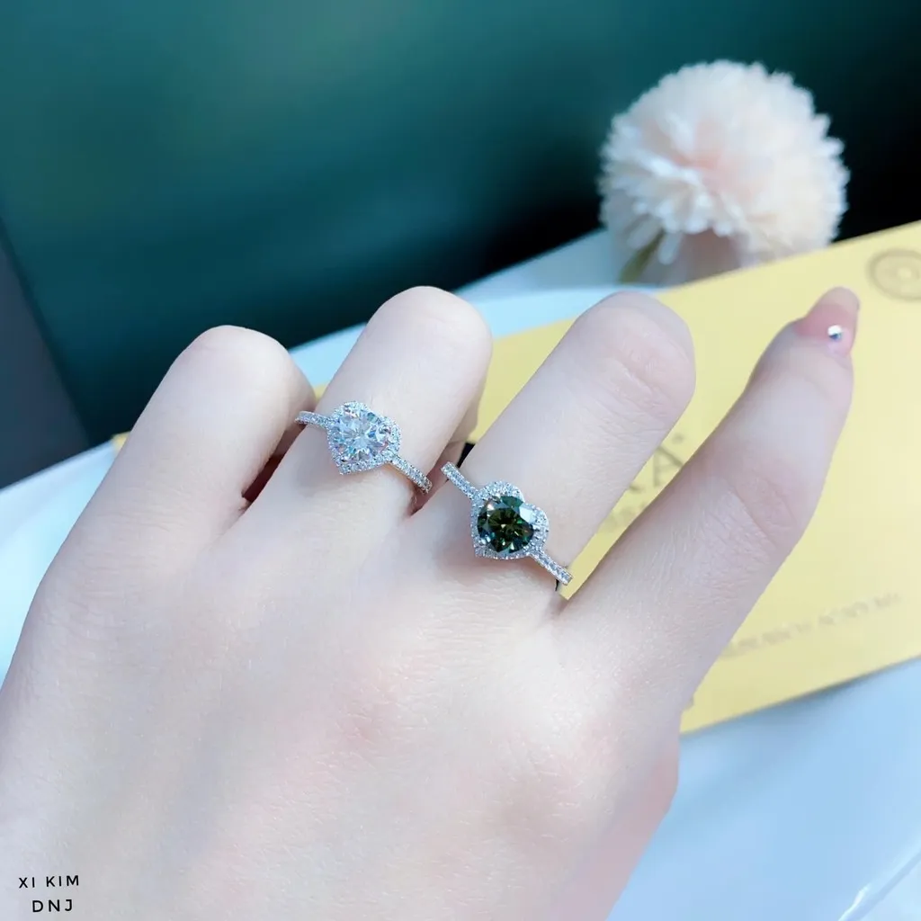 Alternative view of Nhẫn Tim Bạc Ý Xi Bạch Kim Gắn Kim Cương Moissanite Tặng Kèm Kiểm Định Quốc Tế - Thắng Giang