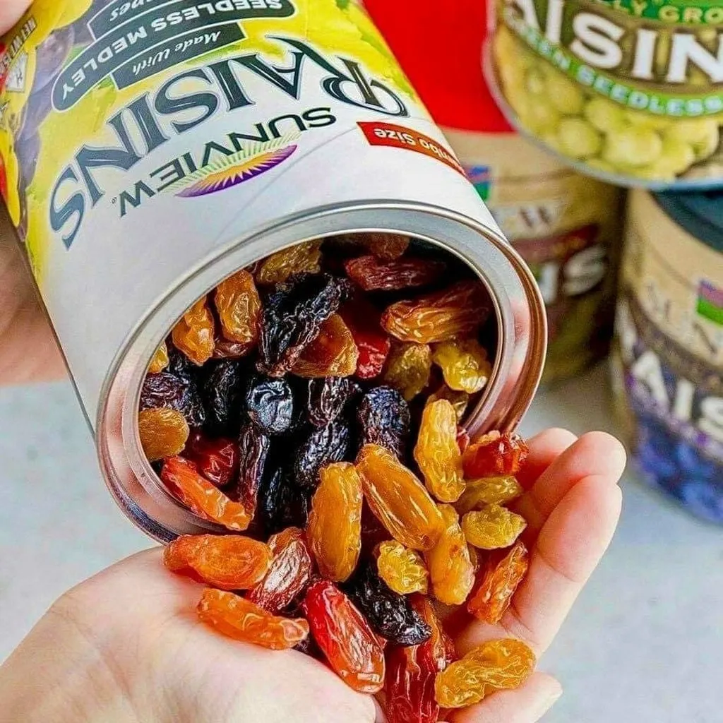 Alternative view of Hộp Nho Khô Mỹ Không Hạt Sunview Raisins Mỹ 425g/hộp - Minh Ngọc