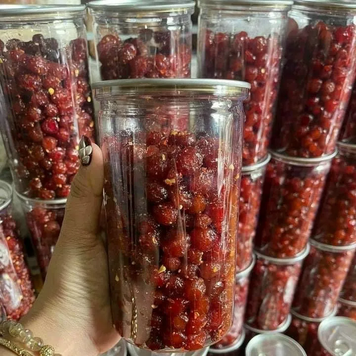 Alternative view of Chùm Ruột Xốc Muối Ớt Cực Ngon 500g - Winnie House