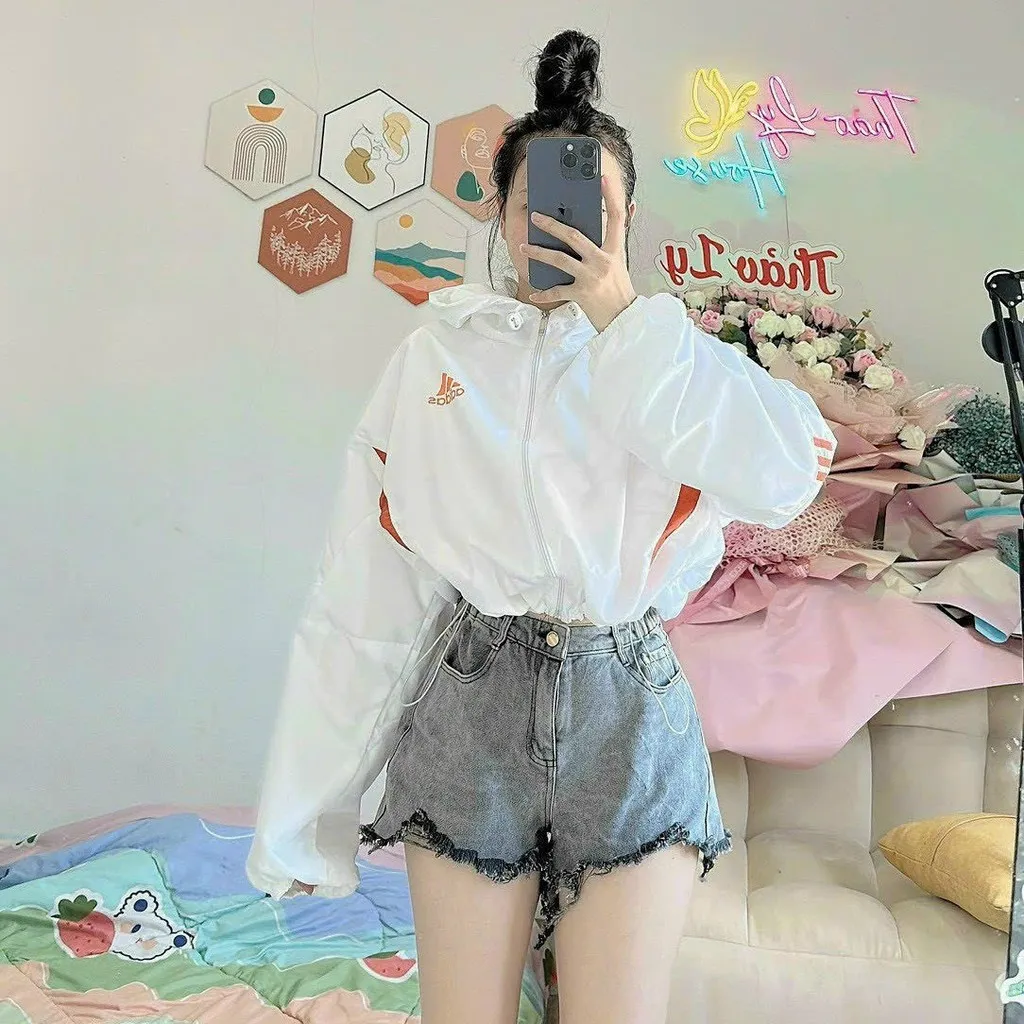 Áo Khoác Dù Nữ From Rộng Cánh Dơi Nón Phối Dây Rút Adas Tp527 - Golden Dream