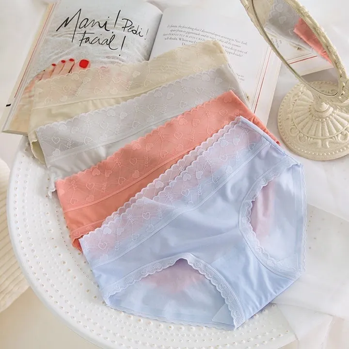 Set 5 Quần Lót Lụa Lạnh Cạp Cao Kháng Khuẩn Tim Không Lộ Viền Cao Cấp - Size M - Giao Màu Ngẫu Nhiên - Vanass