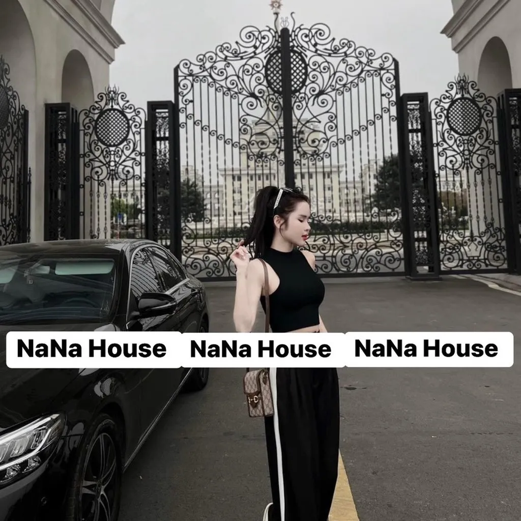 Alternative view of Set Áo Ba Lỗ Crotop Kèm Quần Ống Suông Phối Sọc Chất Mango Ct151 - Nana House