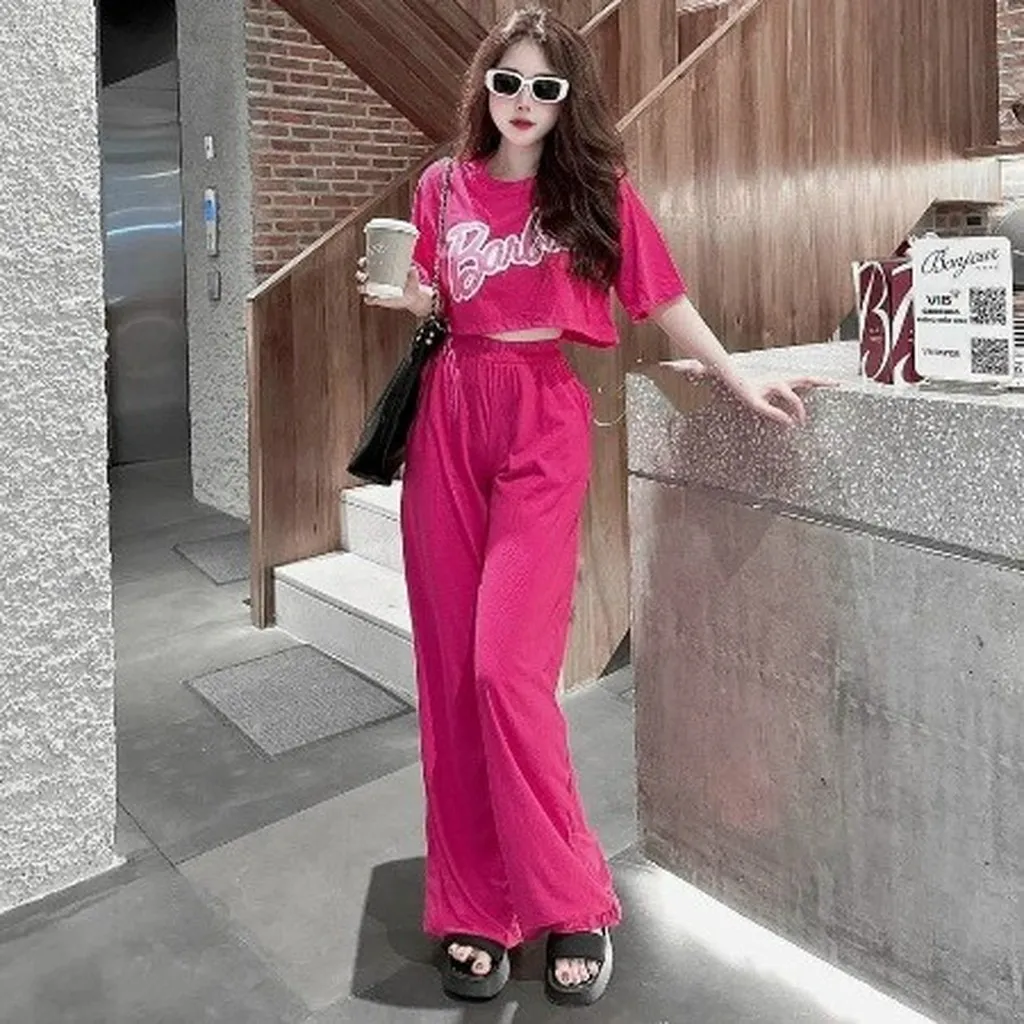 Alternative view of Set Đồ Bộ Nữ Áo Croptop Cổ Tròn Tay Ngắn Kèm Quần Dài Chất Thun M793 - Lisa