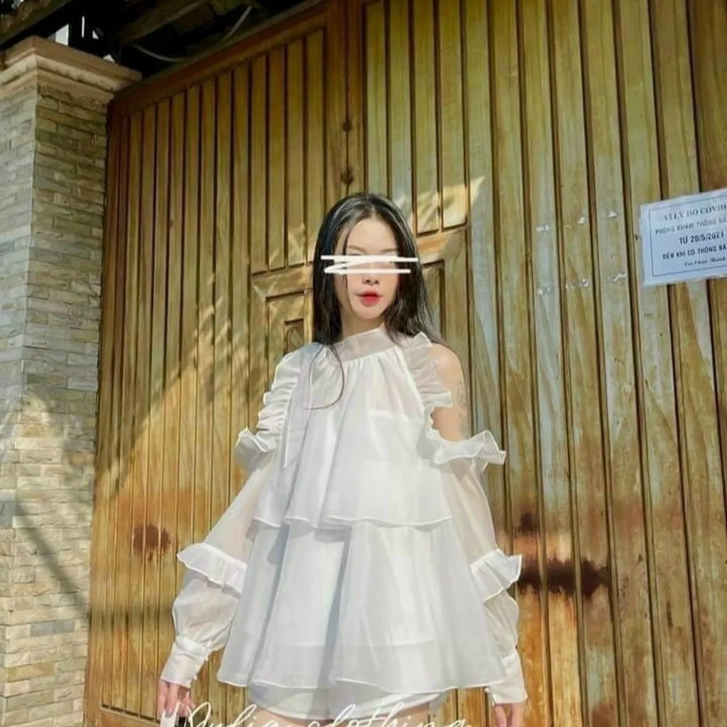 Alternative view of Áo Nữ Vải Ánh Tơ Rớt Vai Tiểu Thư - Ausa House