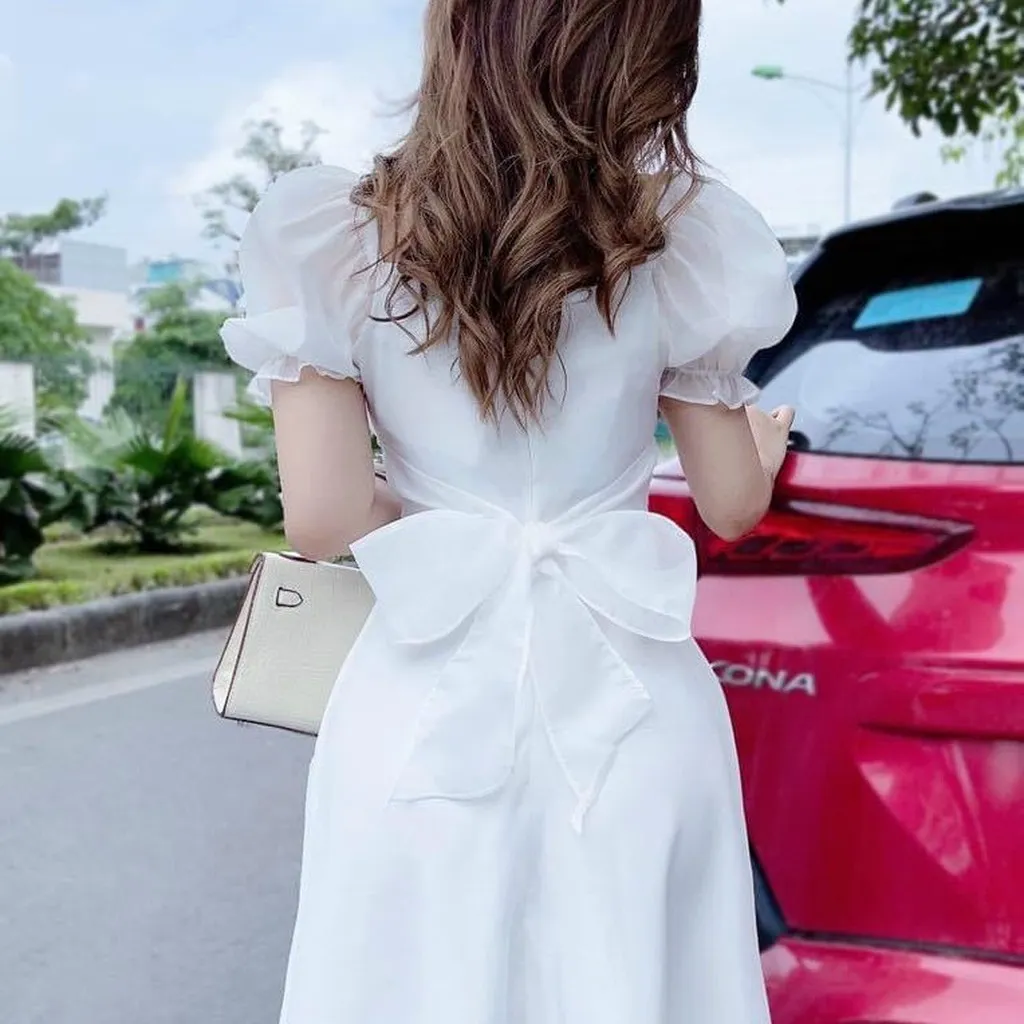 Alternative view of Đầm Nữ Cổ Vuông Tay Phồng Dáng Xòe Dài Chất Voan Chinfon M470 - Lisa