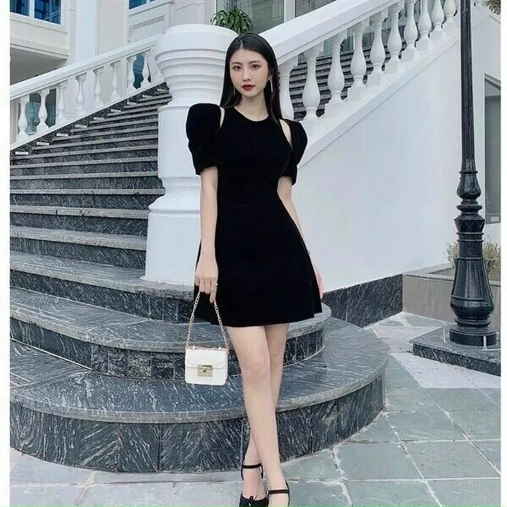 Alternative view of Váy Xòe Ngắn Cổ Tròn Tay Vòng Chất Umi Thanh Lịch V130 - Cloudy Dress