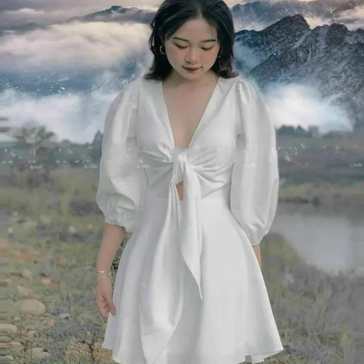 Alternative view of Váy Cổ Chữ V Tay Lỡ Dáng Xòe Có Cúp Ngực Sang Chảnh V126 - Cloudy Dress