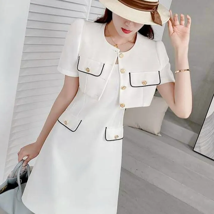 Đầm Viền Túi Kèm Áo Khoát Cài Nút Thật V189 - Cloudy Dress