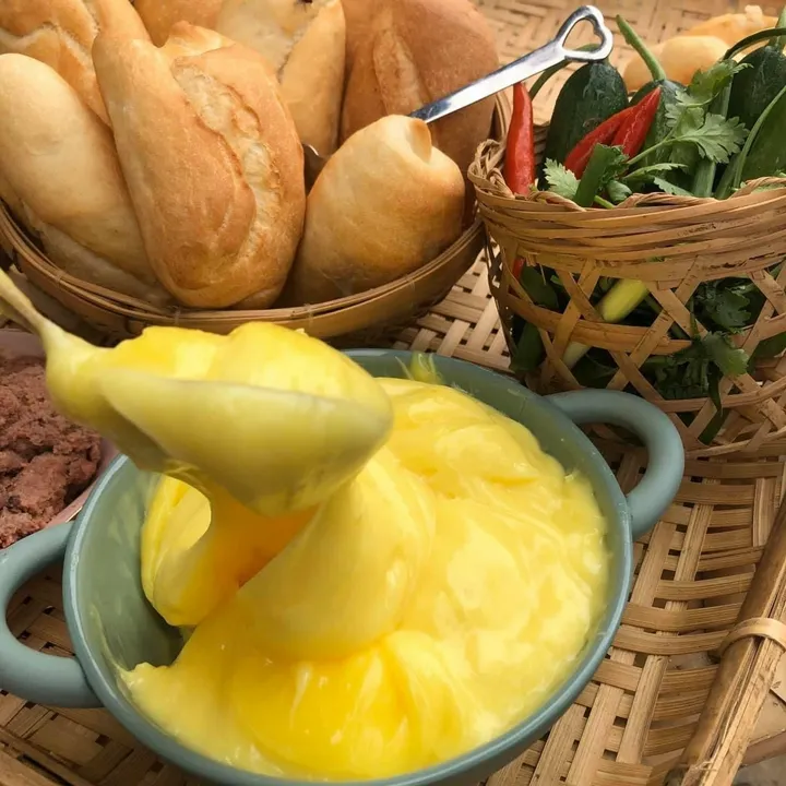 Alternative view of Bơ Hột Gà Ta Kẹp Bánh Mì Ngon Hết Sẩy - Winnie House