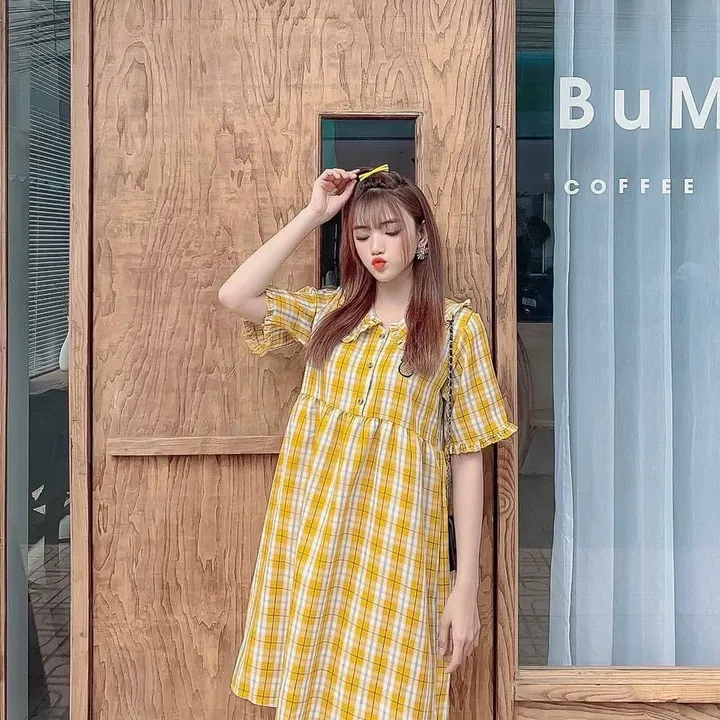 Alternative view of Đầm Babydoll Họa Tiết Caro Chất Kate V55 - Cloudy Dress