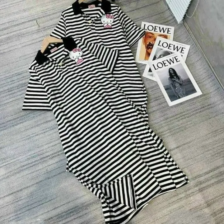Đầm Suông Sọc Đen Ngang Hình Gấu Nữ Tính Chất Thun V66 - Cloudy Dress