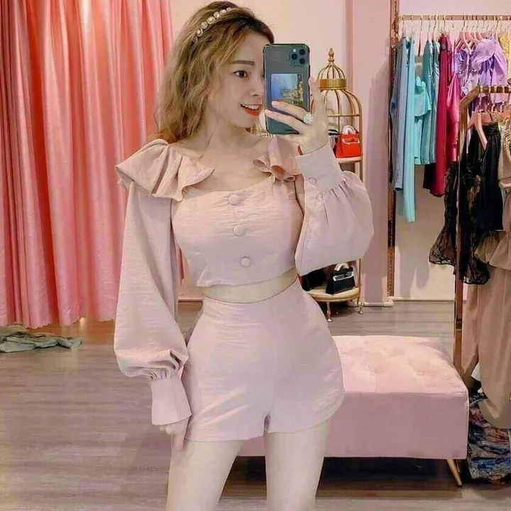 Alternative view of Set Đùi Đính Nút Bèo Vai Tay Dài V304 - Cloudy Dress