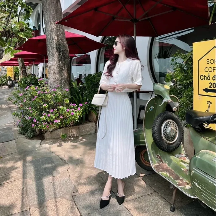 Alternative view of Set Áo Xốp Caro Cài Nút Thật Kèm Chân Váy Voan Dập Ly T667 - Aine