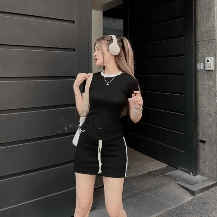 Set Chân Váy Có Quần Kèm Áo Thun M700 - Aine