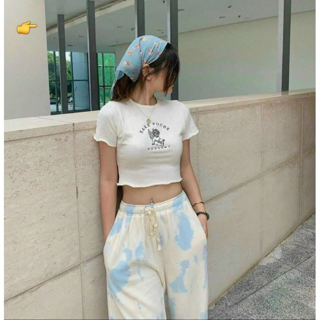 Alternative view of Áo Thun Nữ Croptop Cổ Tròn Tay Ngắn Sake Poche - Ausa House