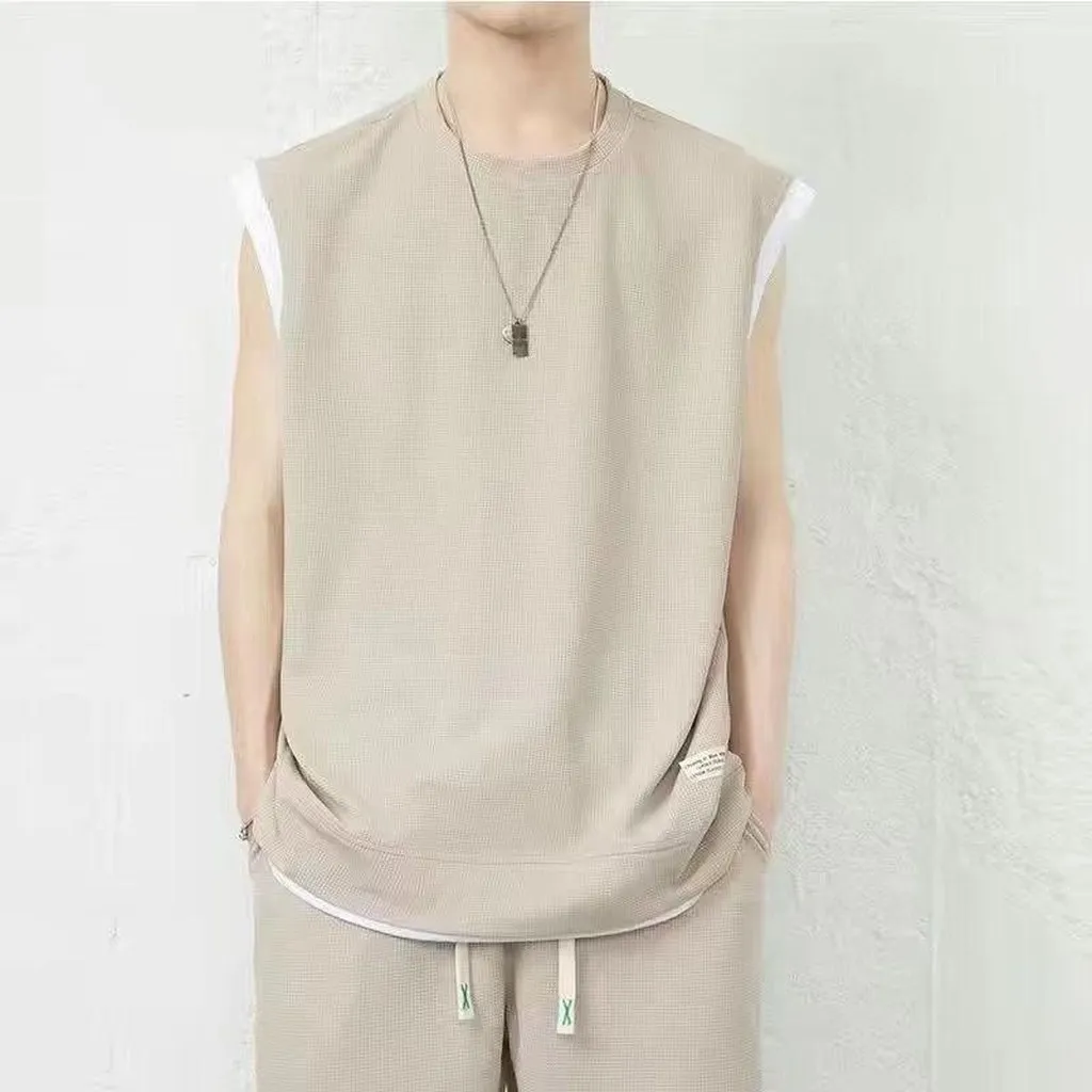 Alternative view of Bộ Đồ Nam Gồm 1 Áo Cổ Tròn Sát Nách Kèm 1 Quần Short Cạp Chun Slcxb31 - Chipxinhxk