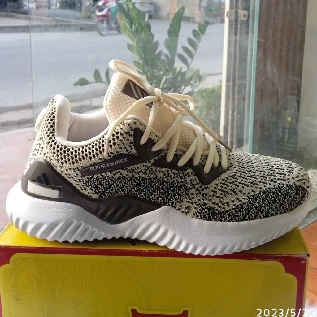 Alternative view of Giày Thể Thao Nam, Nữ Adidas Cao Cấp, Bền Đẹp - Haanh