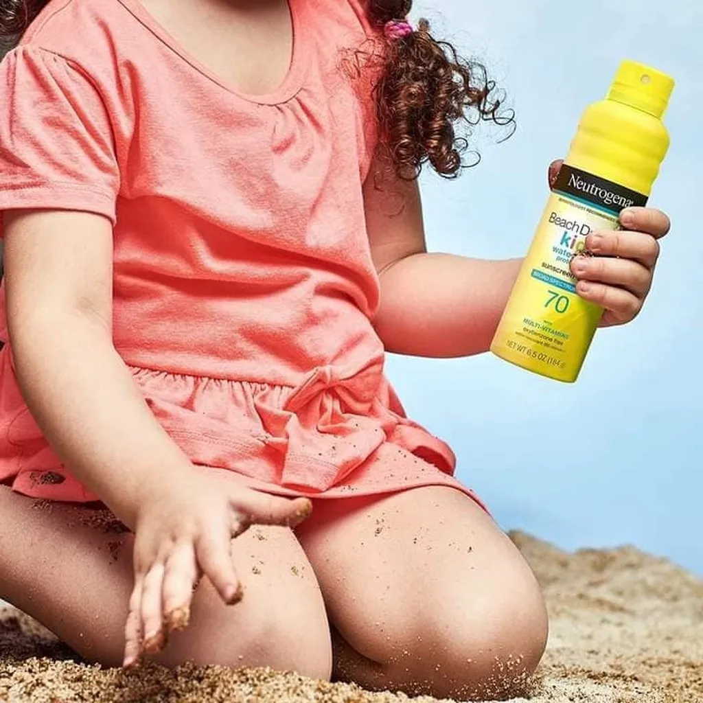 Alternative view of Xịt Chống Nắng Đi Biển Beach Defence Kids - Neutrogena