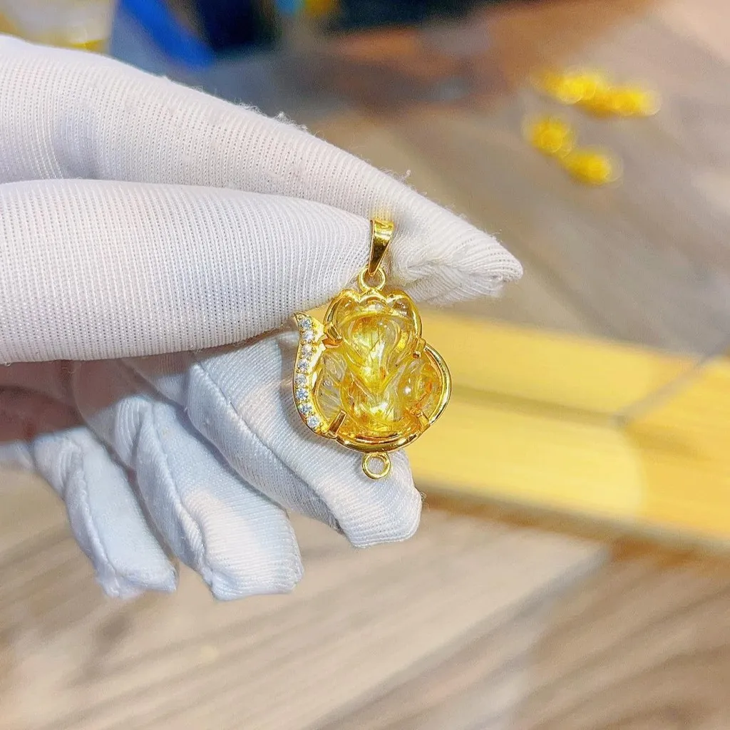 Mặt Dây Chuyền Hồ Ly Thạch Anh Tóc Vàng Thiên Nhiên Bọc Vàng Tây 10 Kara - Thắng Giang