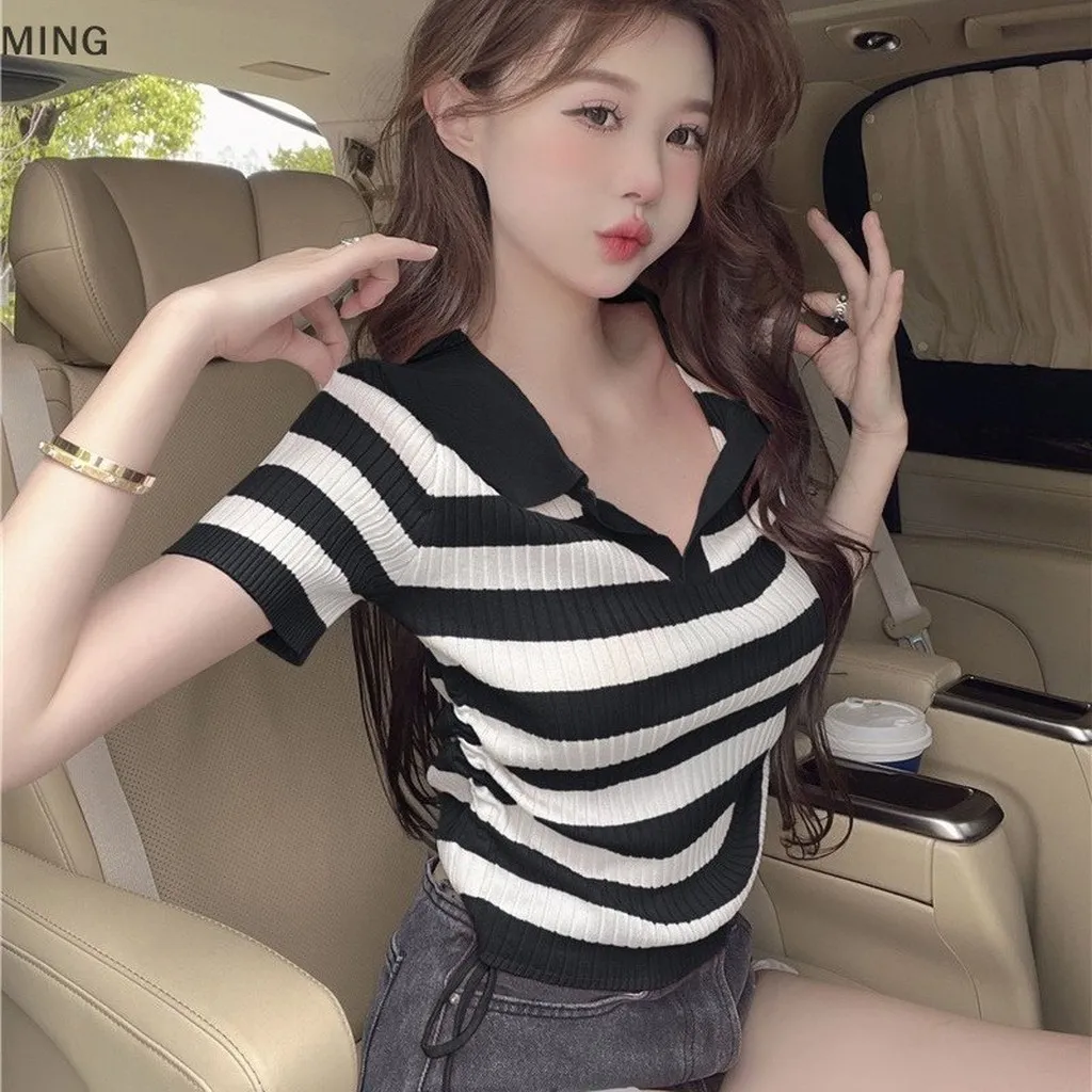 Alternative view of Áo Len Dệt Kim Kẻ Ngang Phối Dây Rút Sườn 2 Bên Cực Xinh Slcxa165 - Chipxinhxk