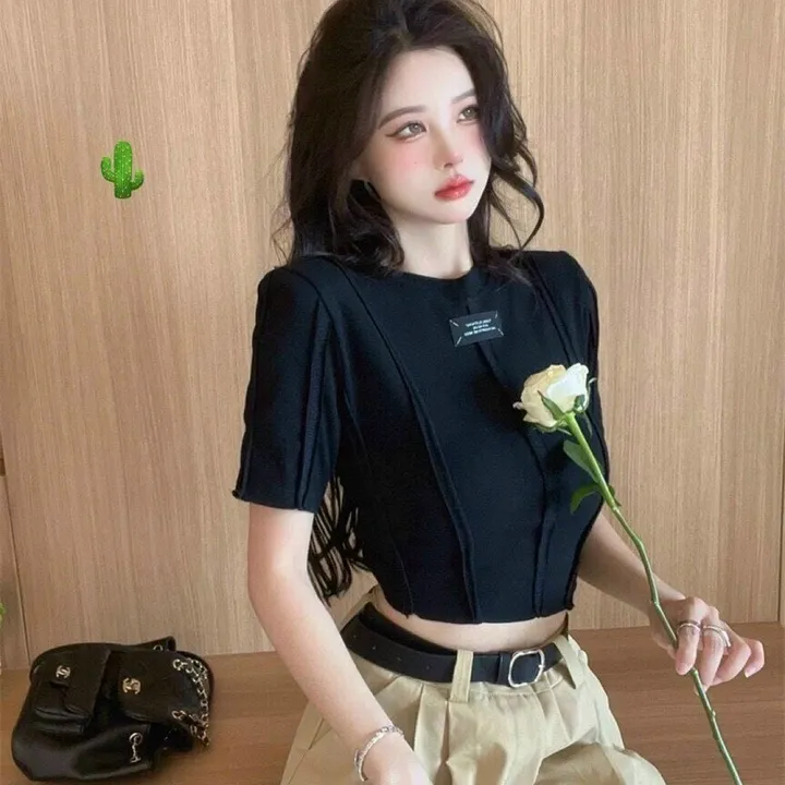 Alternative view of Áo Thun Nữ Croptop Logo Viền Nổi Thun Gân - Ausa House