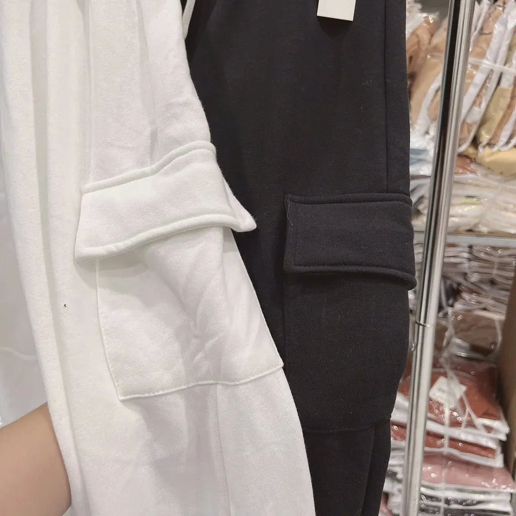 Alternative view of Quần Jogger Unisex Túi Hộp Bo Ống - Kim