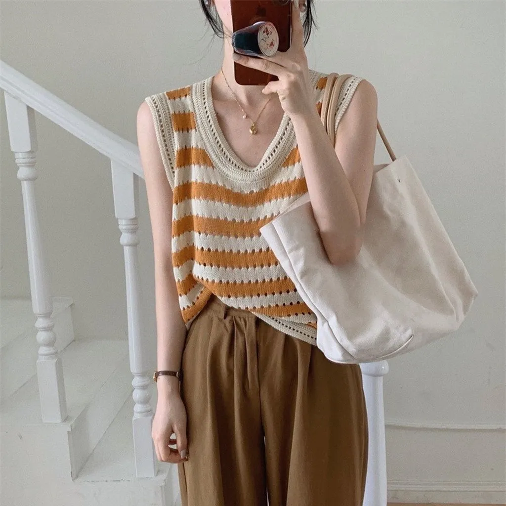 Alternative view of Áo Len Sát Nách Họa Tiết Kẻ To Kiểu Dáng Oversize Sldca103 - Diepchi Fashion