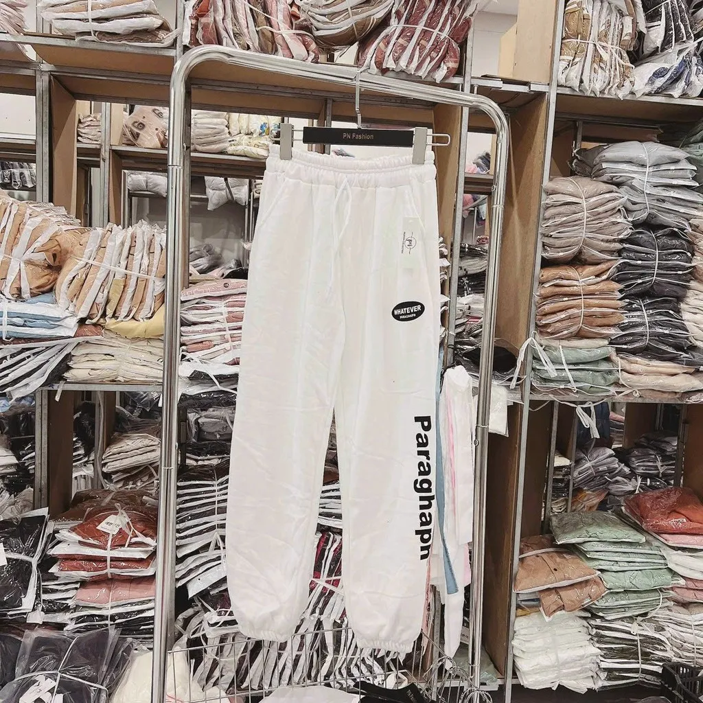 Alternative view of Quần Nỉ Jogger Unisex Bo Ống In Chữ Paragraph - Kim
