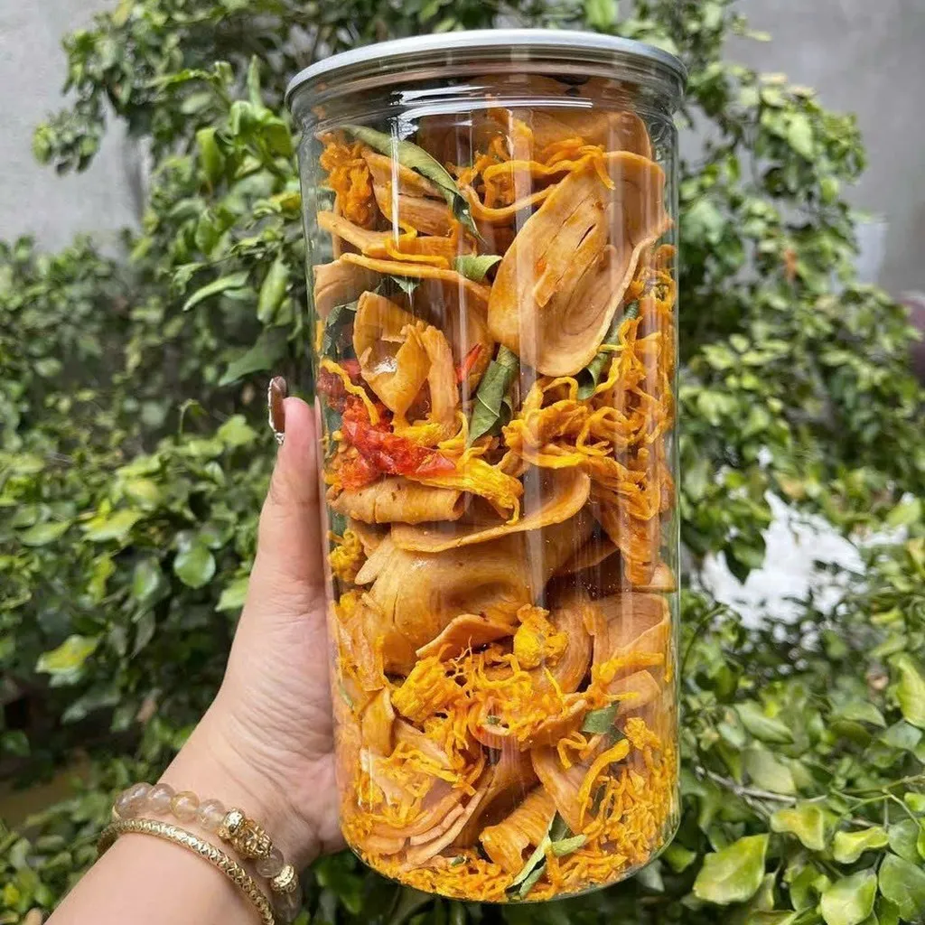 Alternative view of Tai Heo Sốt Mắm Bơ Lắc Khô Gà - Lắc Là Nghiền 350g - Winnie House