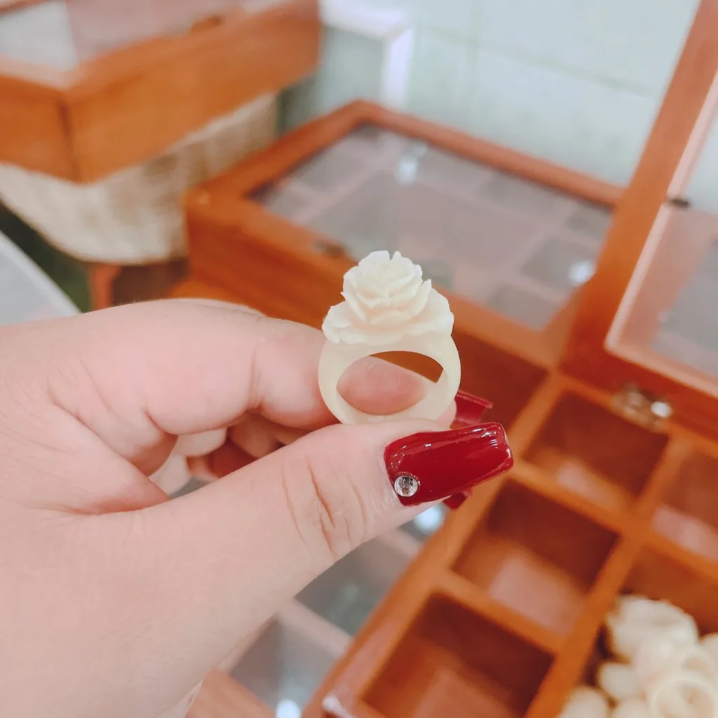 Nhẫn Hoa Xương Mỹ Nghệ - Thắng Giang