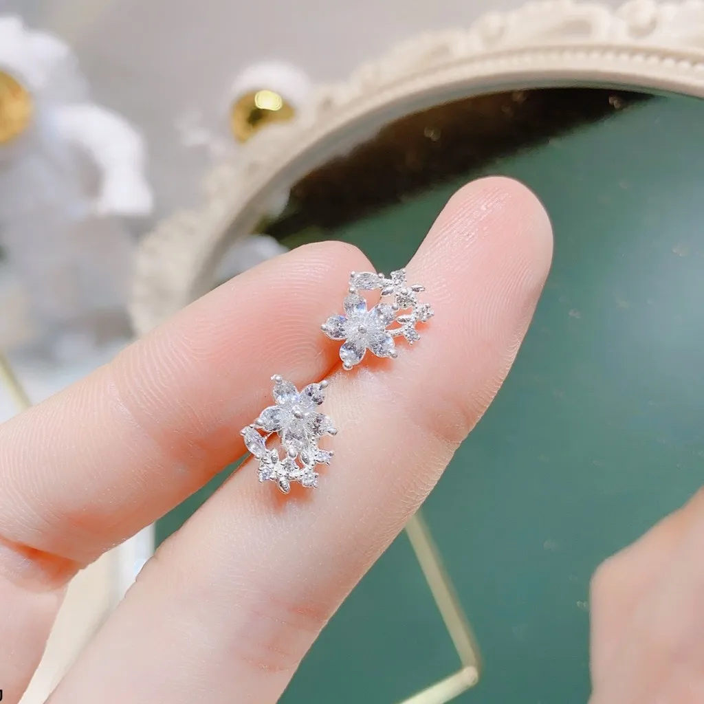 Bông Tai Hoa Đá Bạc Ta Cao Cấp - Thắng Giang