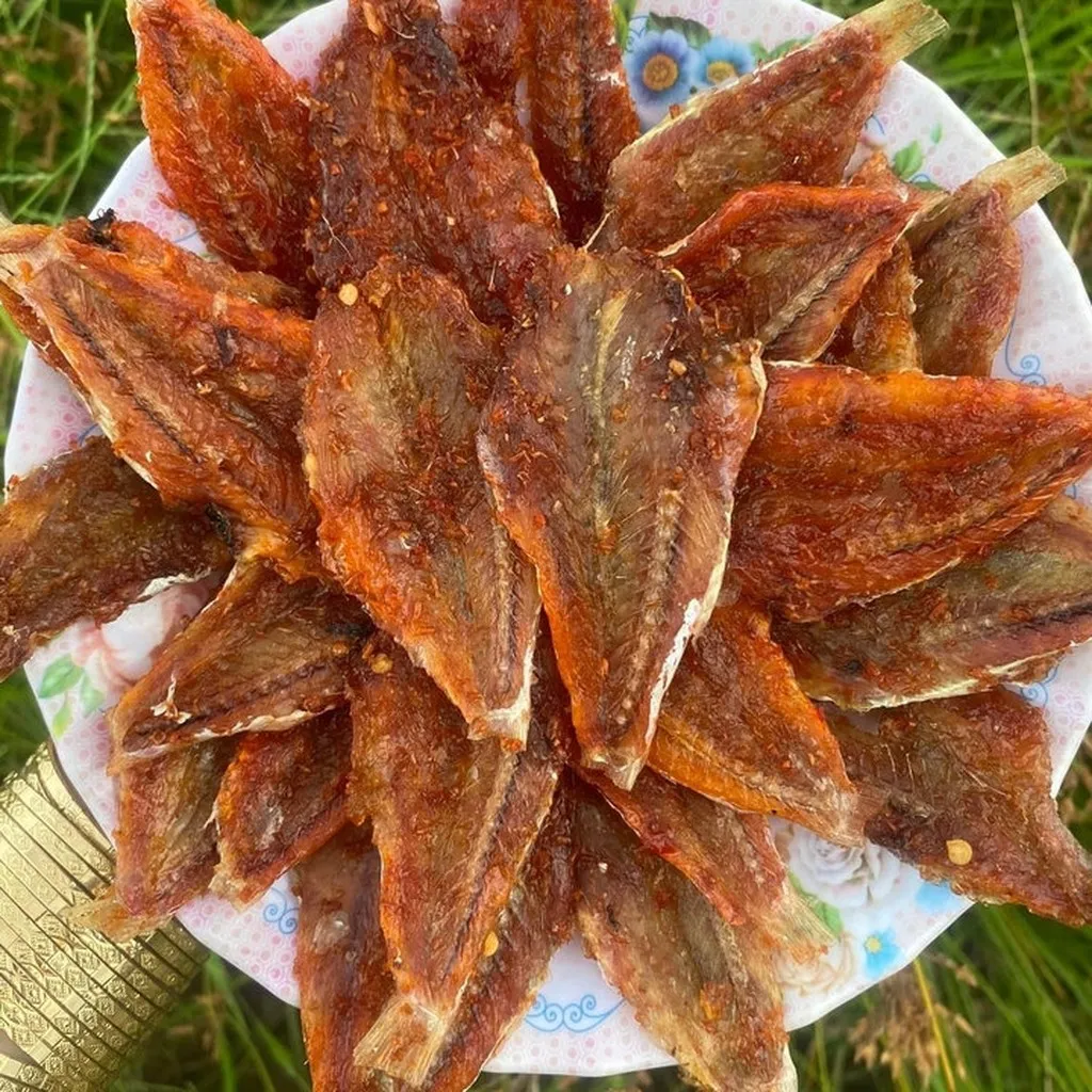 Khô Cá Linh Tẩm Vị 500g - Như Ý Boutique